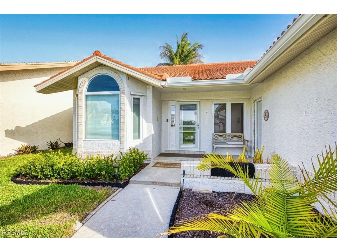 12416 Kelly Sands Way Fort Myers FL 33908 2026012547 image2
