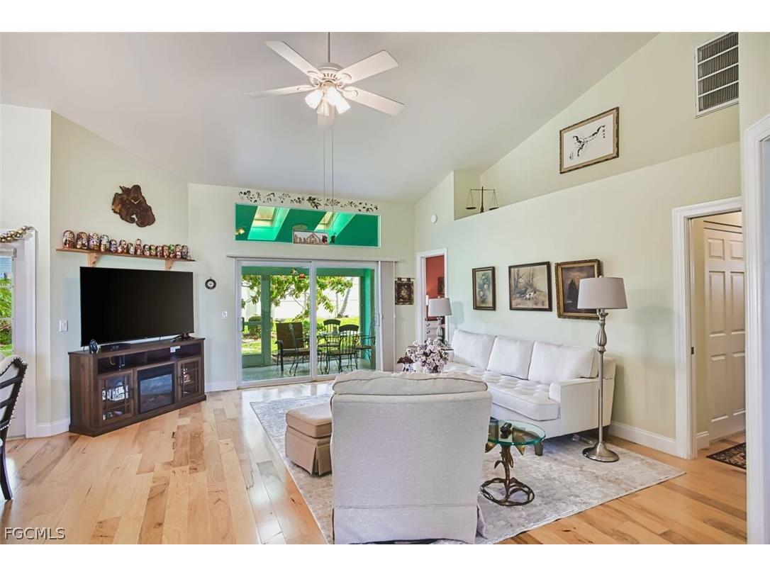 12416 Kelly Sands Way Fort Myers FL 33908 2026012547 image4