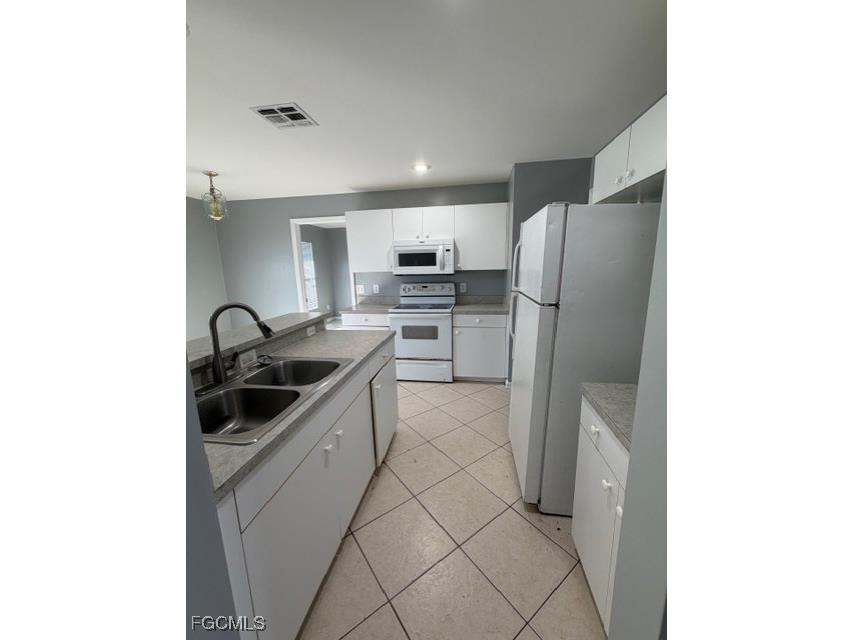 1242 Ermine Street E Lehigh Acres FL 33974 2025020005 image7