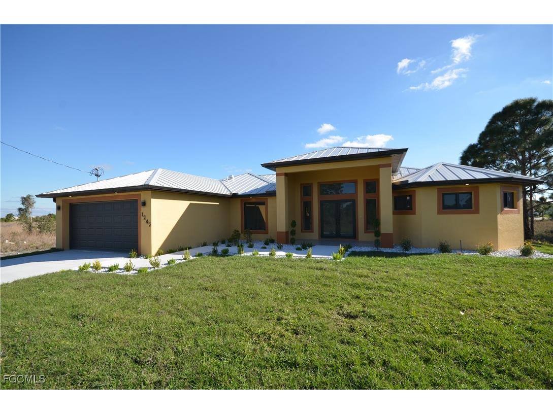 1242 Hathor Street E Lehigh Acres FL 33974 2025009891 image1