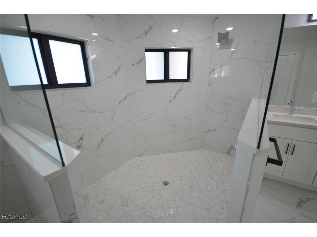 1242 Hathor Street E Lehigh Acres FL 33974 2025009891 image40