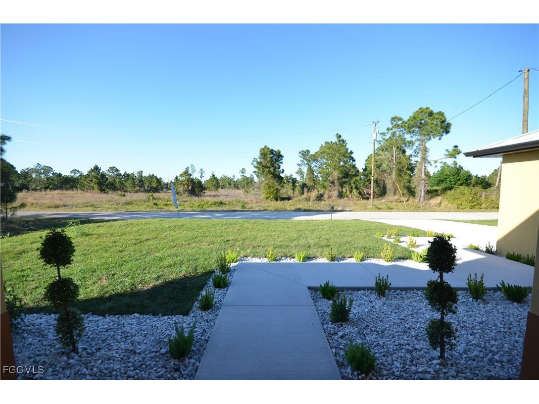 1242 Hathor Street E Lehigh Acres FL 33974 2025009891 image48