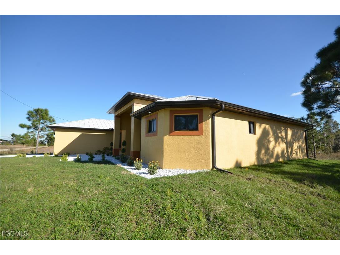 1242 Hathor Street E Lehigh Acres FL 33974 2025009891 image6