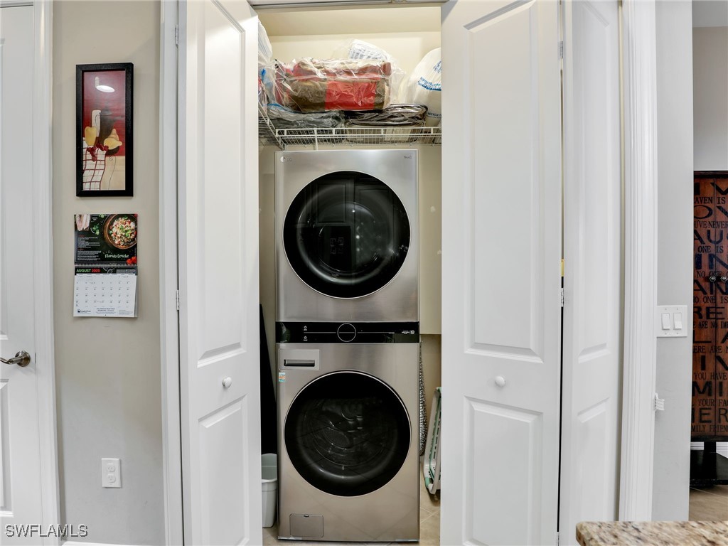 1242 Kendari Terrace Naples FL 34113 225065673 image22