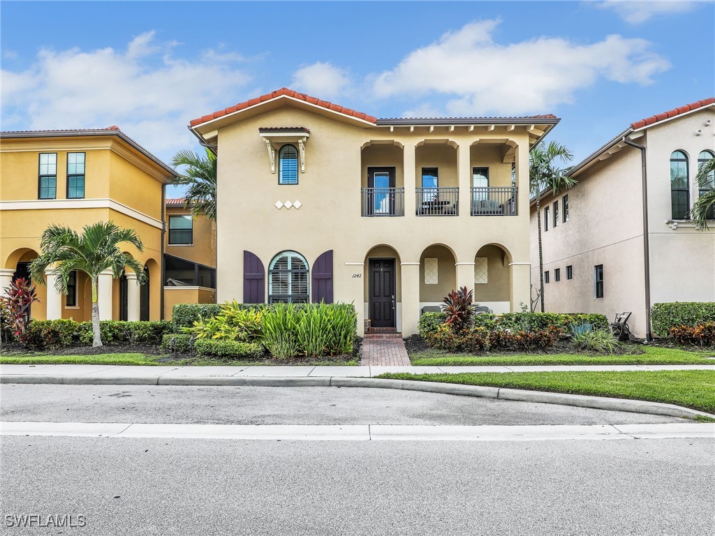 1242 Kendari Terrace Naples FL 34113 225065673 image3