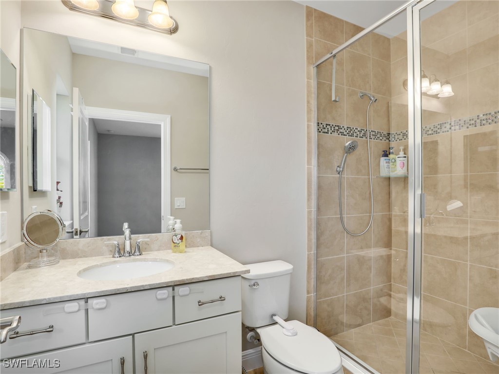 1242 Kendari Terrace Naples FL 34113 225065673 image37