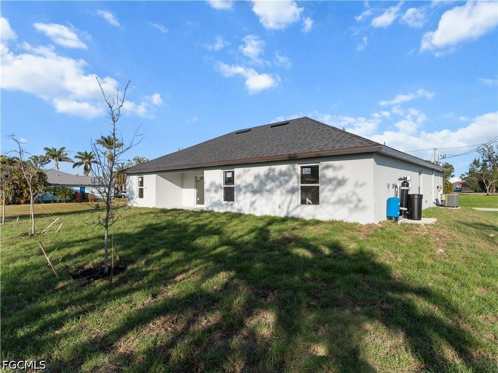 1242 NW 22nd Avenue Cape Coral FL 33993 2026018442 image25