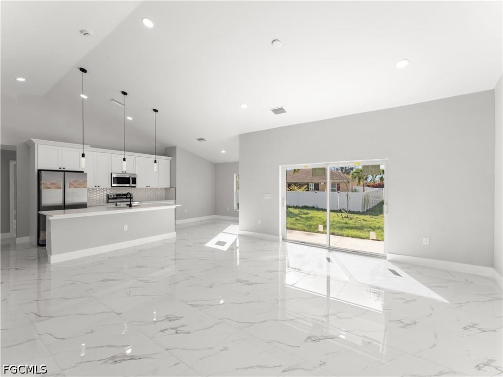 1242 NW 22nd Avenue Cape Coral FL 33993 2026018442 image3
