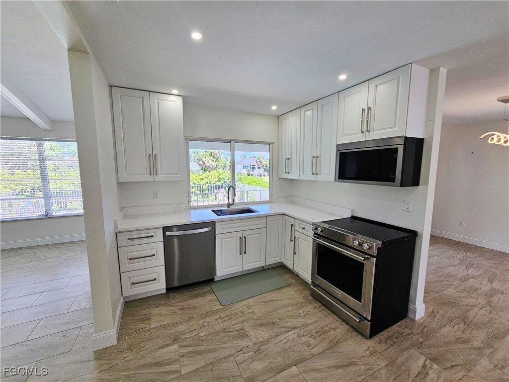 1242 Par View Drive Sanibel FL 33957 2025004899 image11