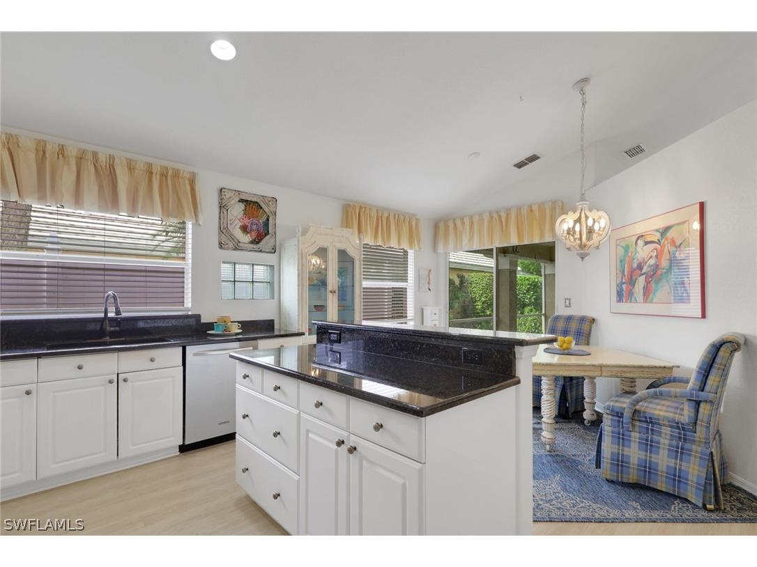 1242 Silverstrand Drive Naples FL 34110 226010605 image22