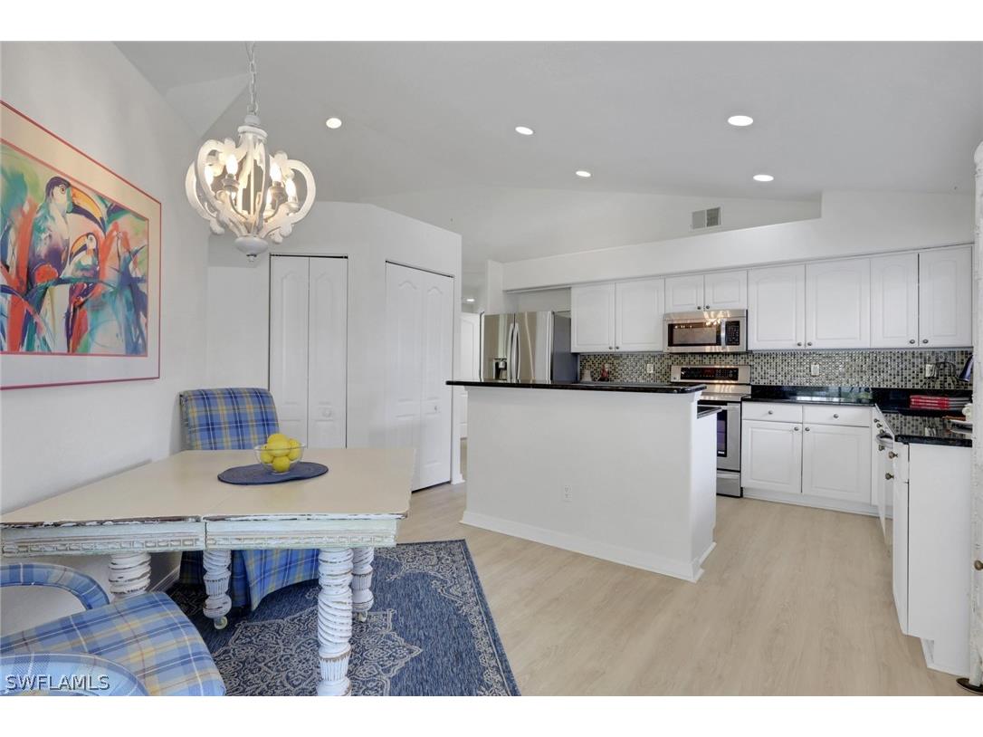 1242 Silverstrand Drive Naples FL 34110 226010605 image4