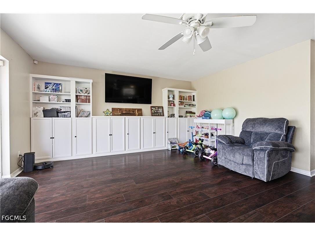 12421 Eagle Pointe Circle Fort Myers FL 33913 2026013408 image14