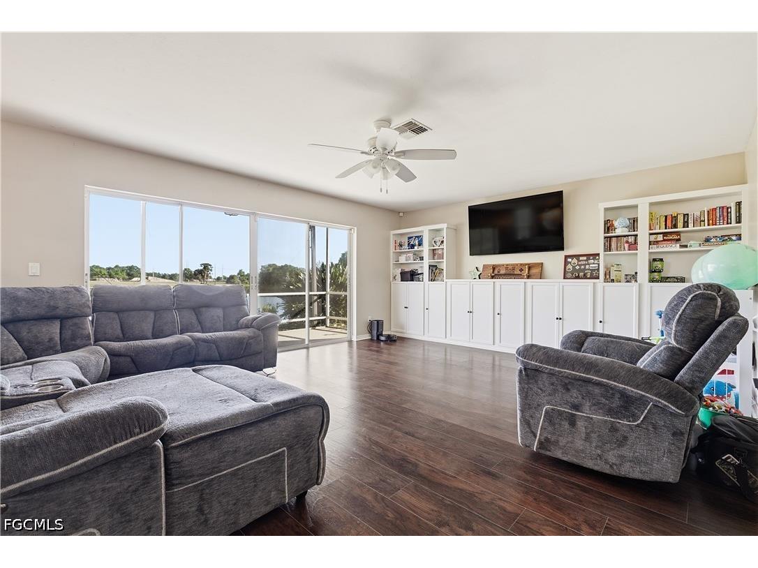 12421 Eagle Pointe Circle Fort Myers FL 33913 2026013408 image15