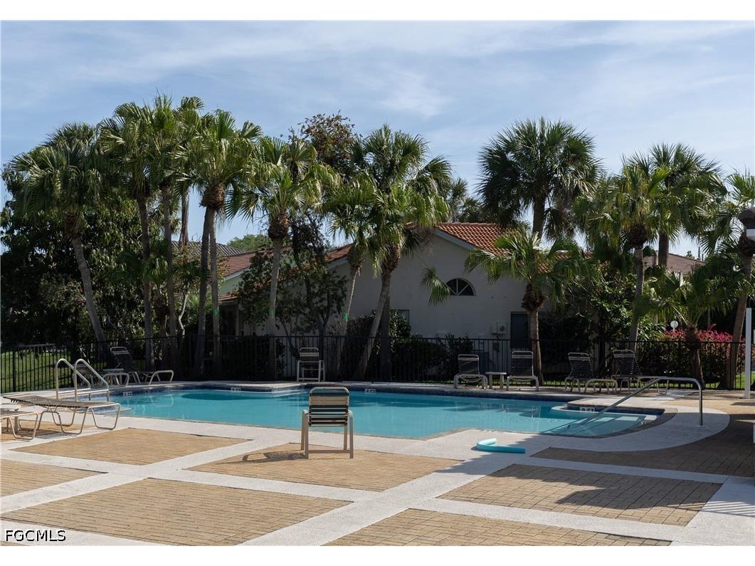12421 Eagle Pointe Circle Fort Myers FL 33913 2026013408 image34