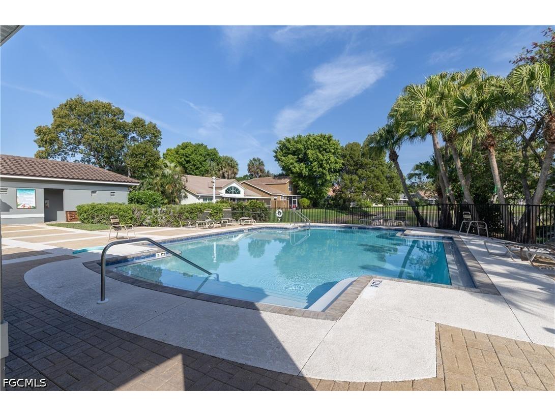 12421 Eagle Pointe Circle Fort Myers FL 33913 2026013408 image37