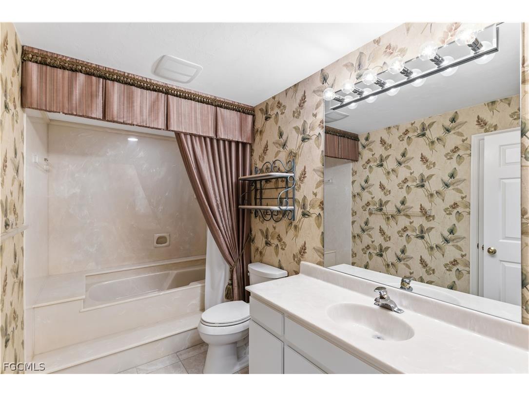 12423 Mcgregor Woods Circle Fort Myers FL 33908 2026010398 image24