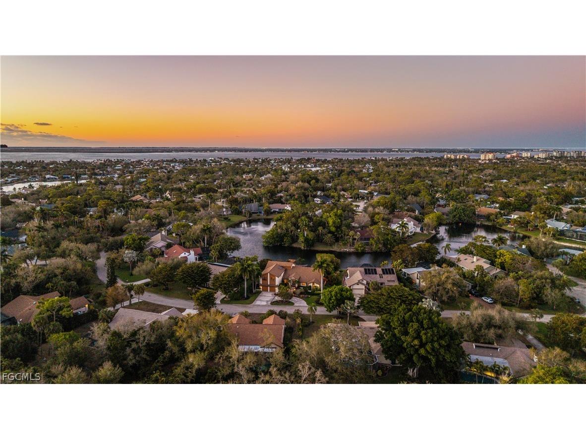 12423 Mcgregor Woods Circle Fort Myers FL 33908 2026010398 image35