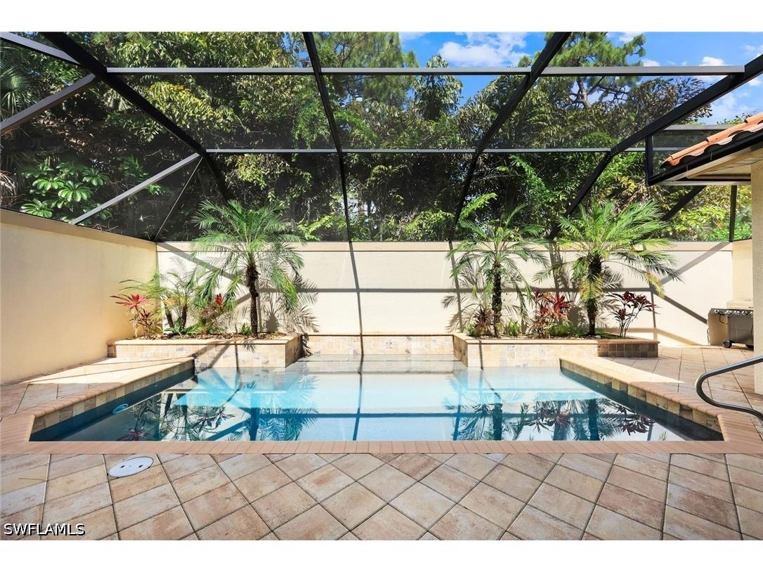 1243 Briarwood Court Naples FL 34104 226018956 image1