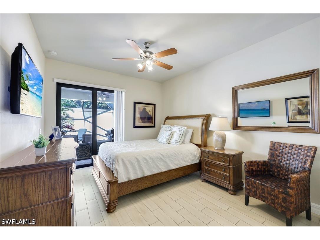 1243 Briarwood Court Naples FL 34104 226018956 image12