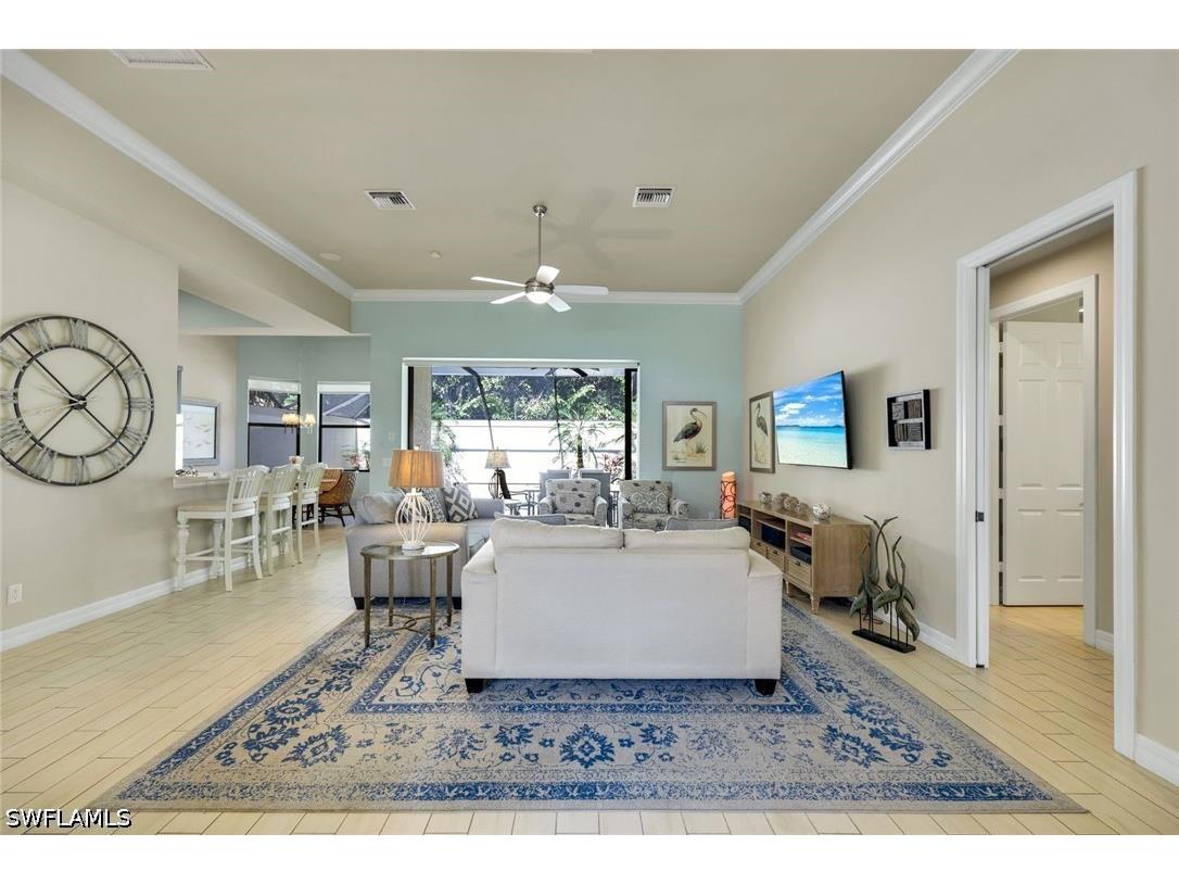 1243 Briarwood Court Naples FL 34104 226018956 image3