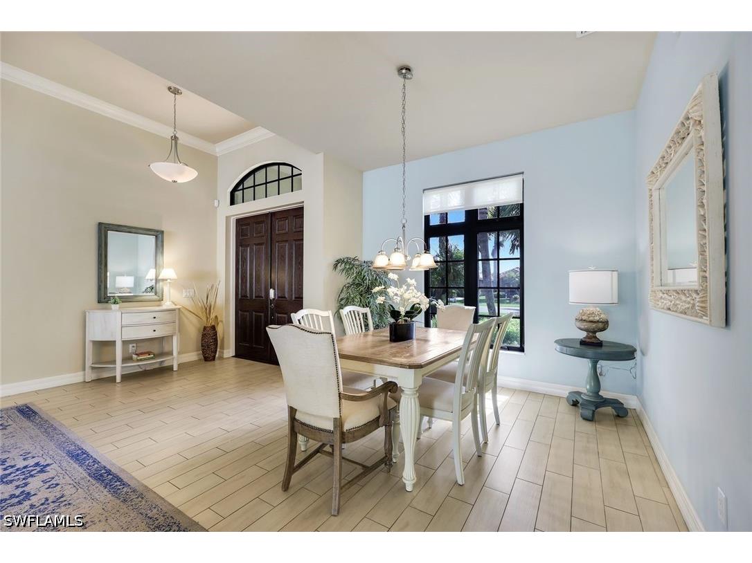 1243 Briarwood Court Naples FL 34104 226018956 image8