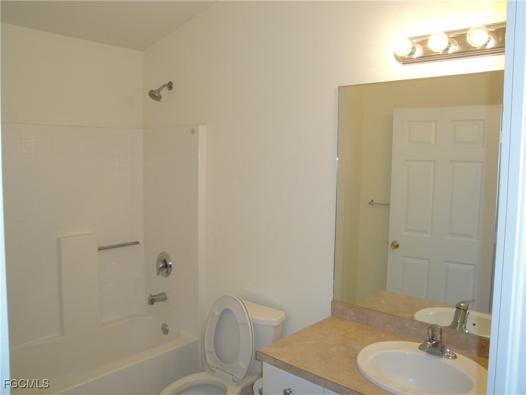 1243 Damen Street E Lehigh Acres FL 33974 2025021831 image11