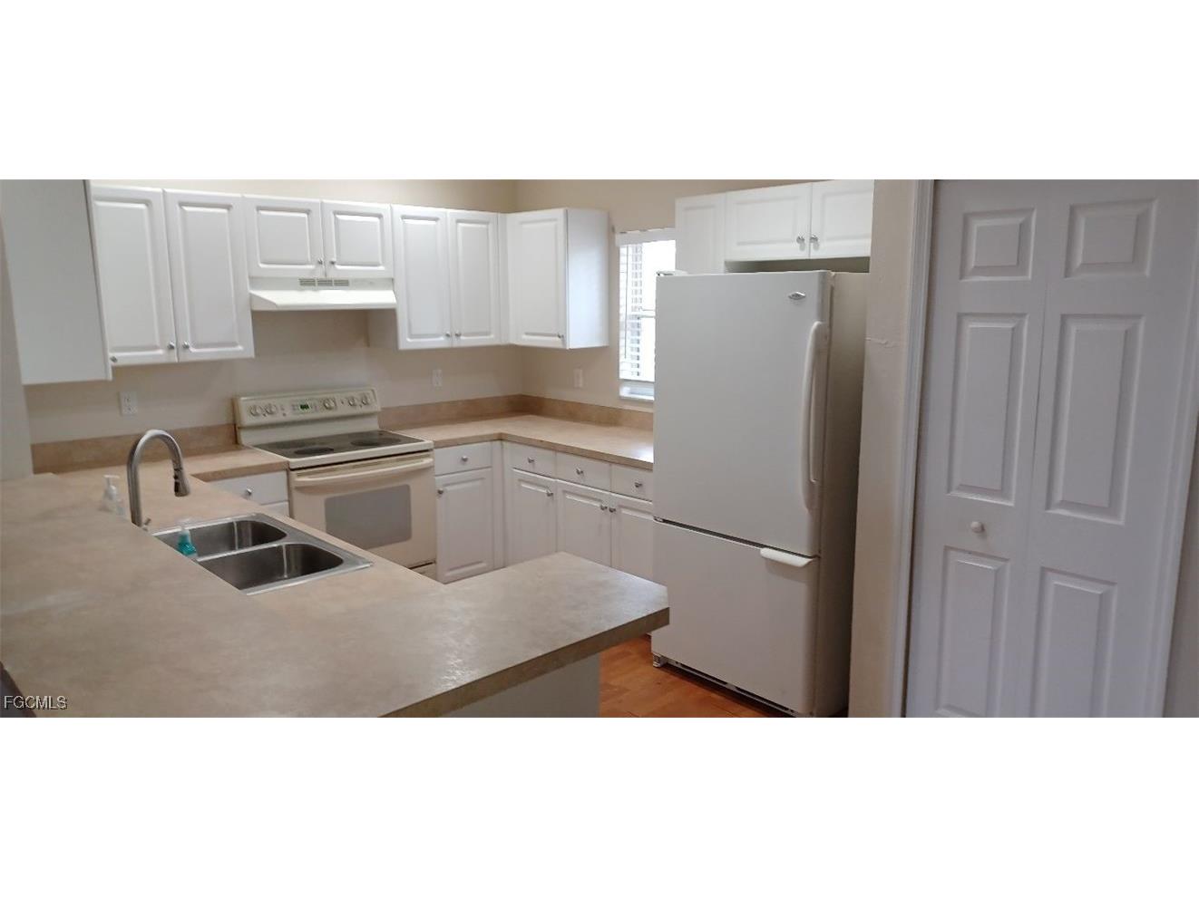 1243 Damen Street E Lehigh Acres FL 33974 2025021831 image3