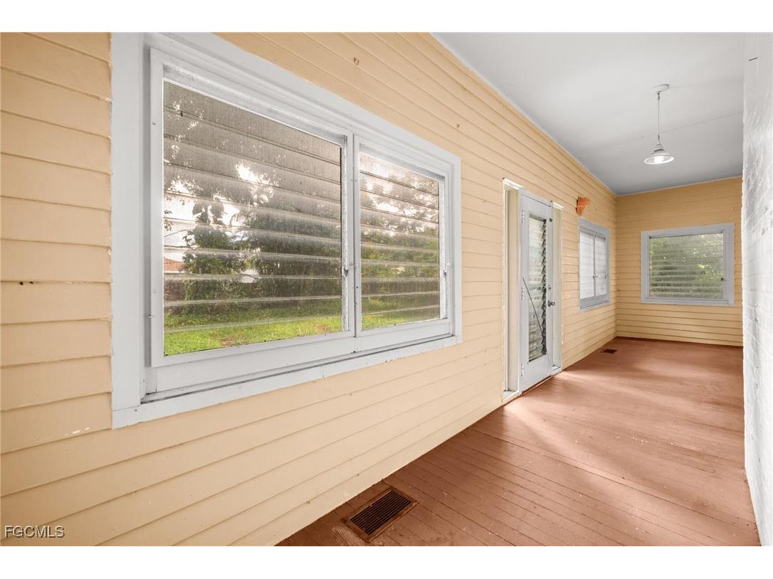 12430 Mcgregor Boulevard Fort Myers FL 33919 2025019835 image11