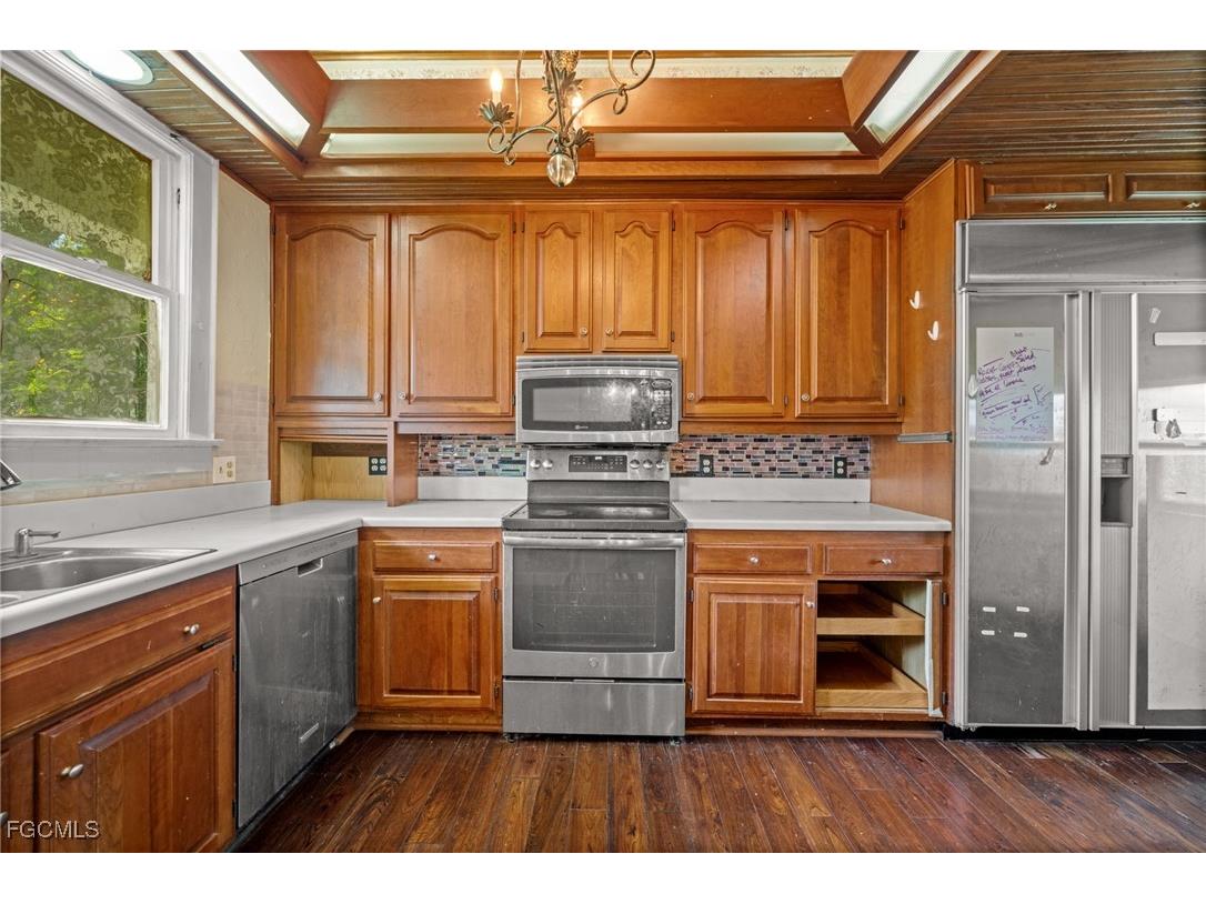 12430 Mcgregor Boulevard Fort Myers FL 33919 2025019835 image14