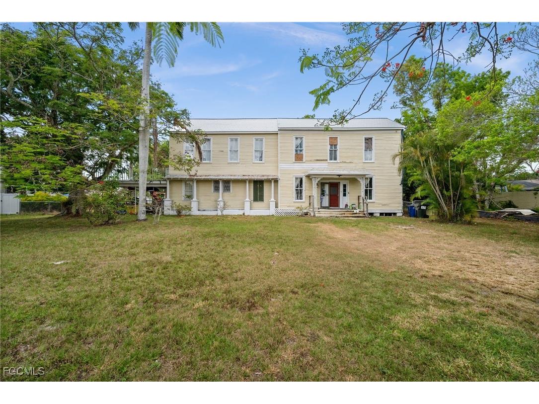 12430 Mcgregor Boulevard Fort Myers FL 33919 2025019835 image2