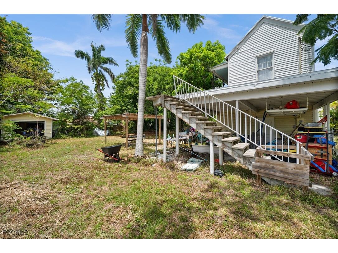 12430 Mcgregor Boulevard Fort Myers FL 33919 2025019835 image4