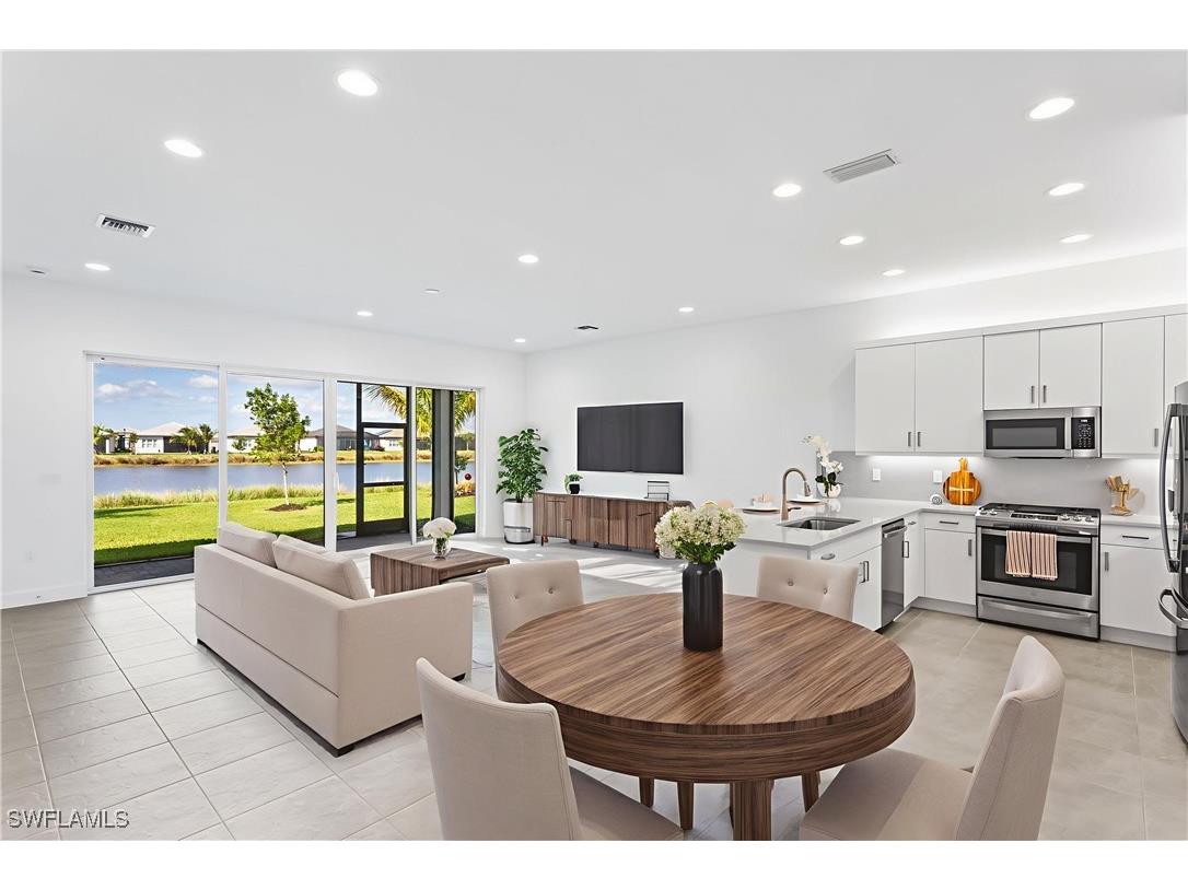 12438 Dahlia Court Naples FL 34120 225076752 image4