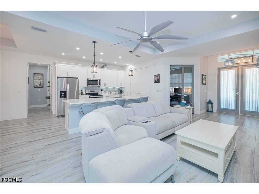 1244 NW 37th Avenue Cape Coral FL 33993 2026015092 image4