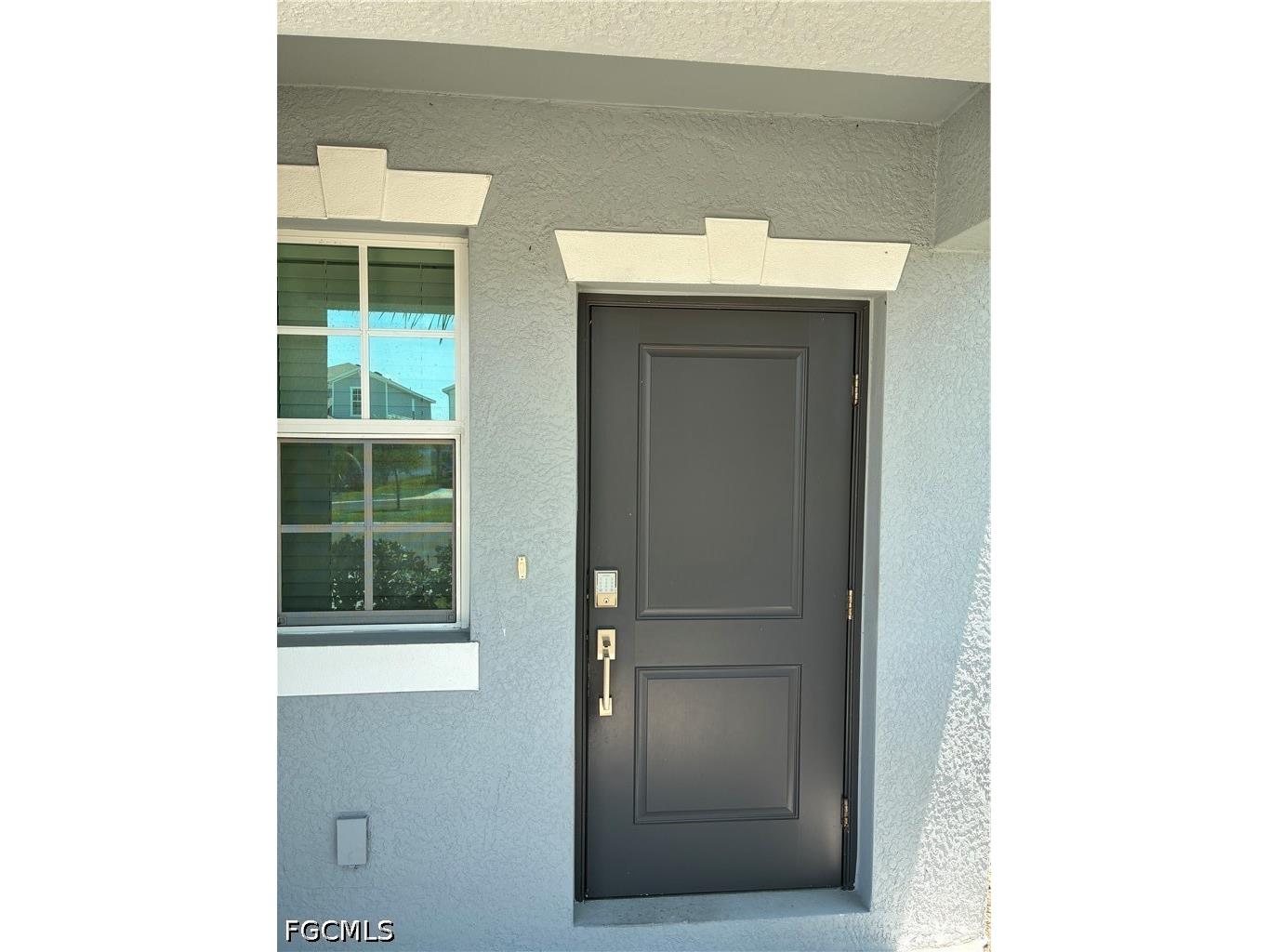 12441 Dakota Ridge Place Lehigh Acres FL 33974 2026020143 image2