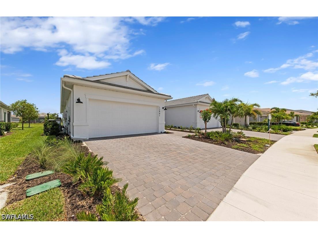 12441 Dolomite Way Alva FL 33920 226020838 image1