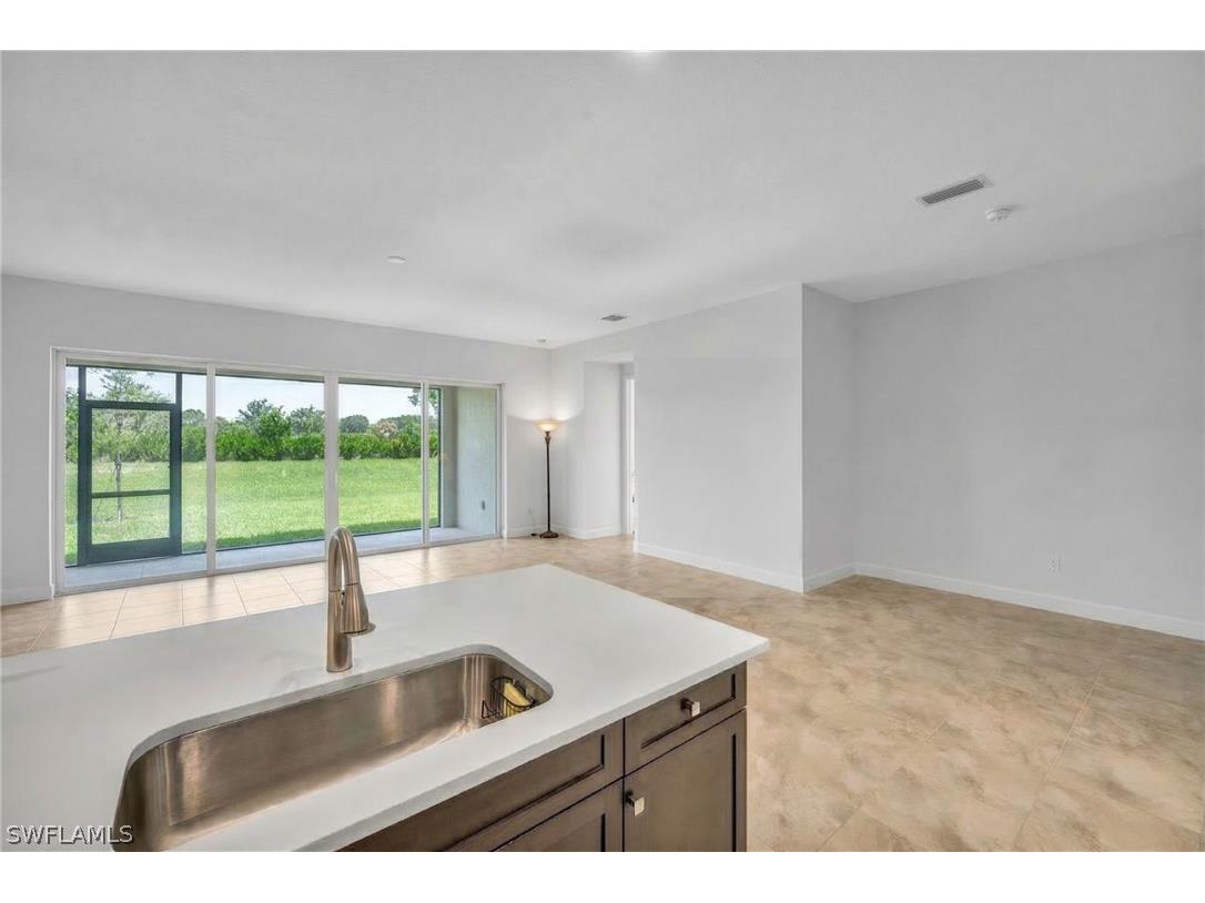 12445 Dahlia Court Naples FL 34120 226011637 image10