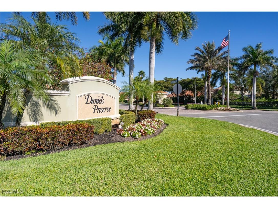 12448 Country Day Circle Fort Myers FL 33913 2025024749 image3