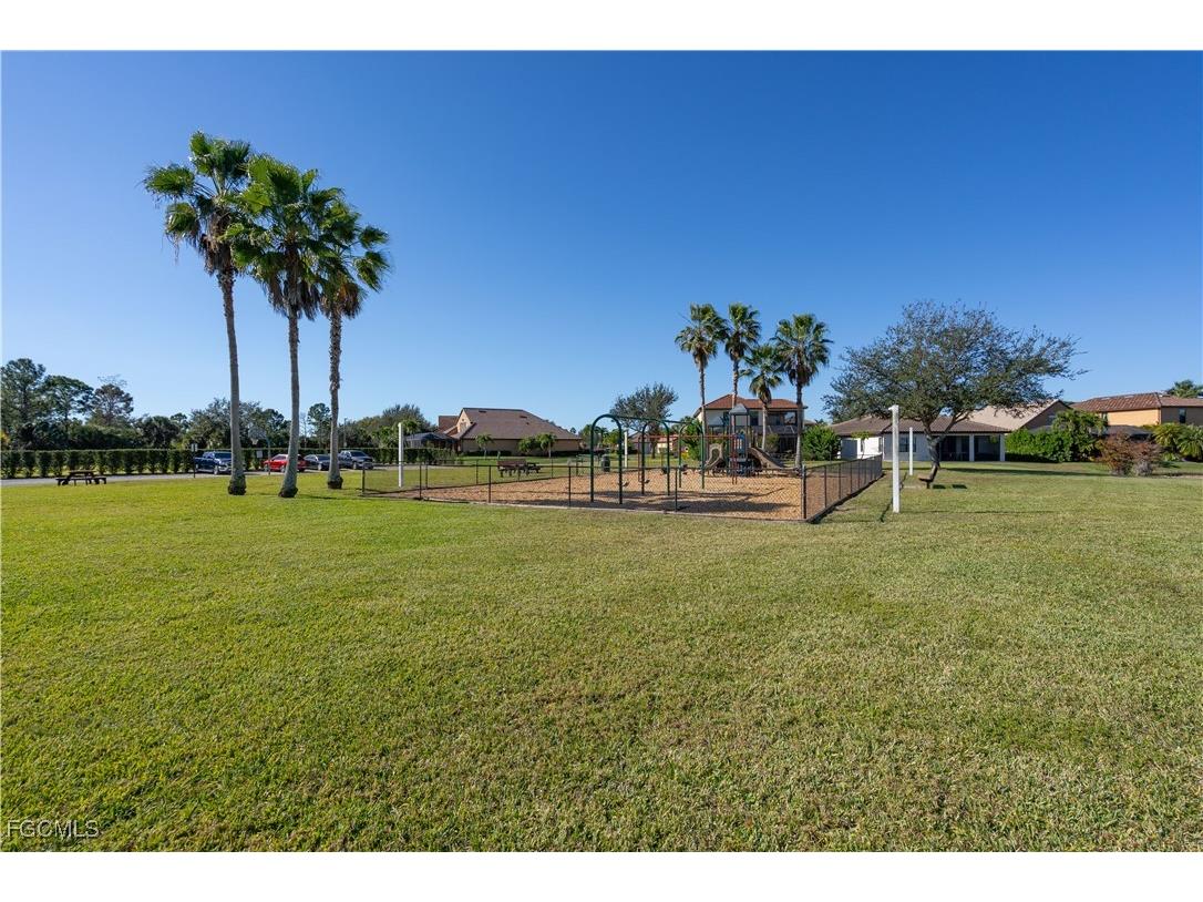 12448 Country Day Circle Fort Myers FL 33913 2025024749 image37