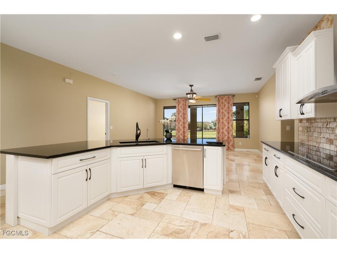 12448 Country Day Circle Fort Myers FL 33913 2025024749 image7