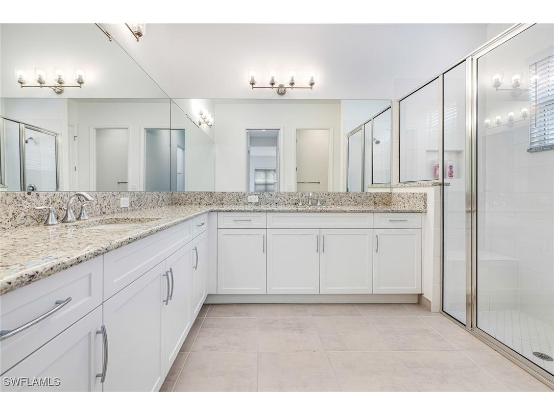 12448 Violet Lane Naples FL 34120 225069922 image32