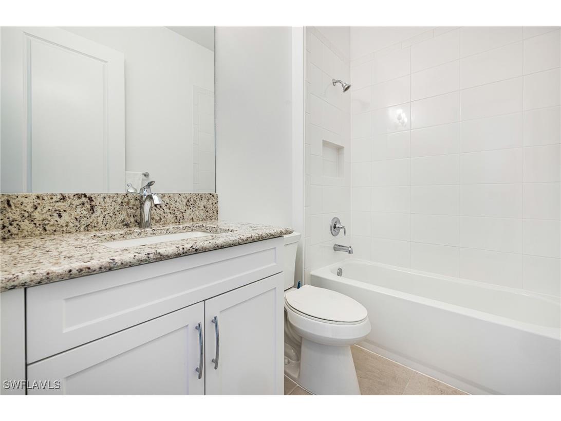 12448 Violet Lane Naples FL 34120 225069922 image40