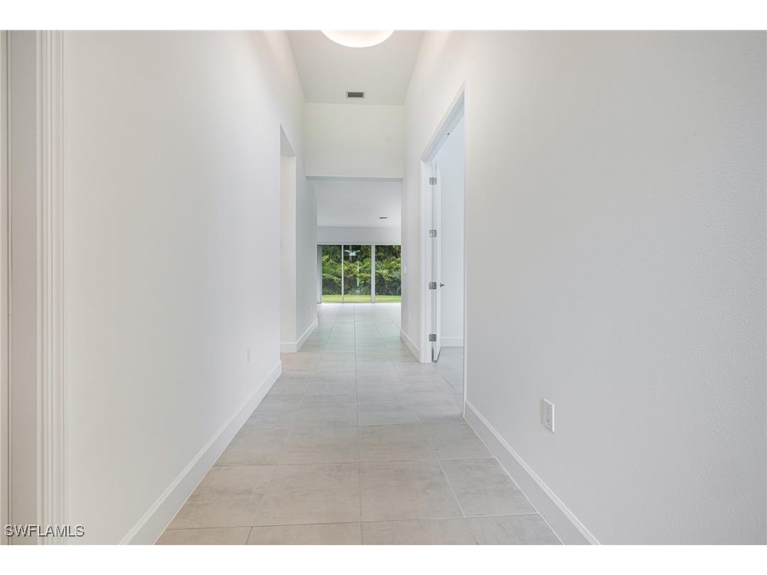 12448 Violet Lane Naples FL 34120 225069922 image5