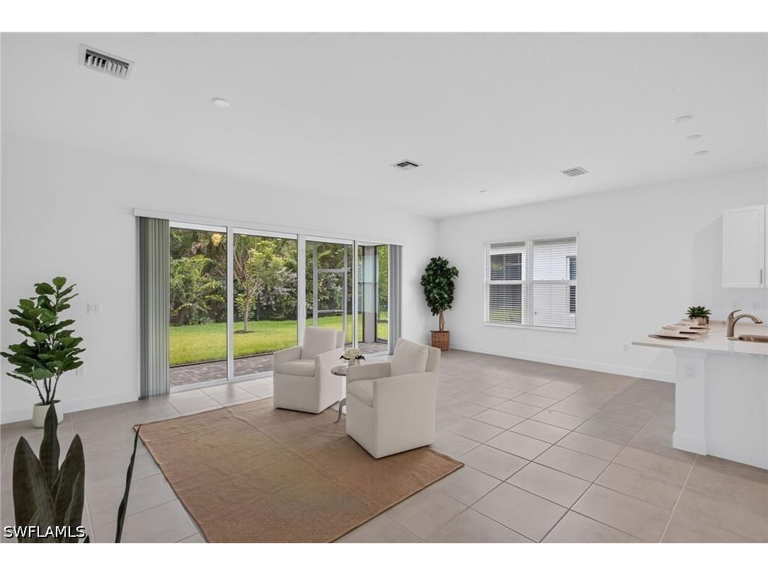 12448 Violet Lane Naples FL 34120 226025710 image1