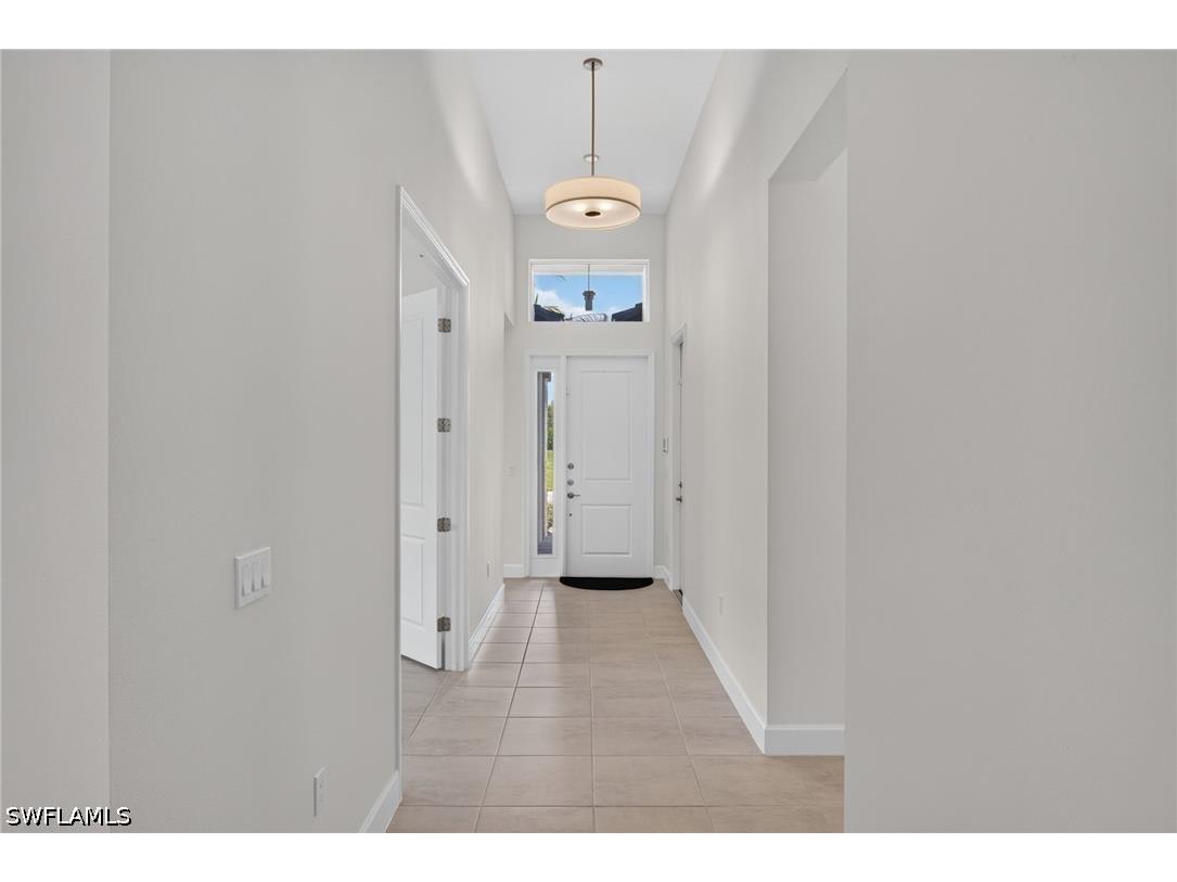 12448 Violet Lane Naples FL 34120 226025710 image3