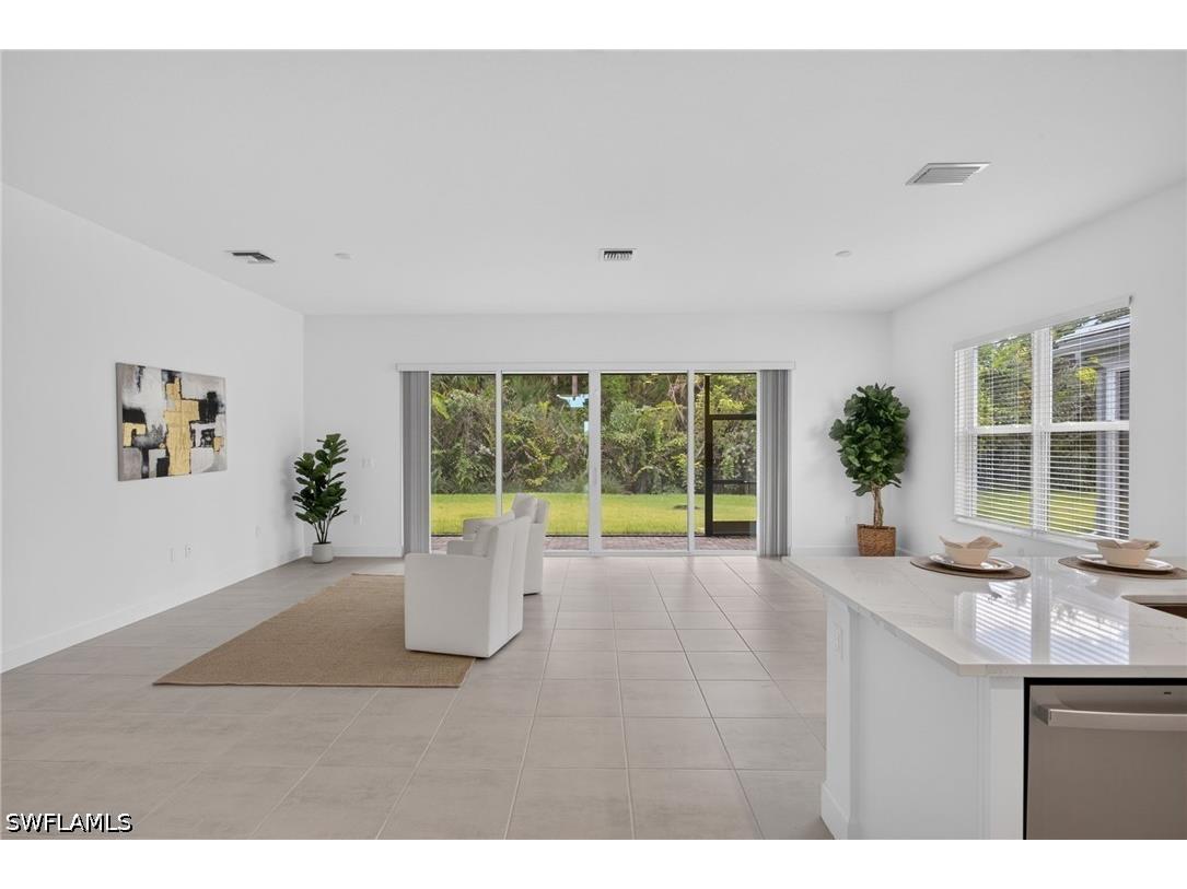 12448 Violet Lane Naples FL 34120 226025710 image4