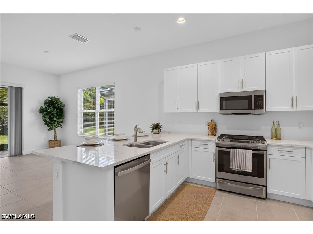 12448 Violet Lane Naples FL 34120 226025710 image7