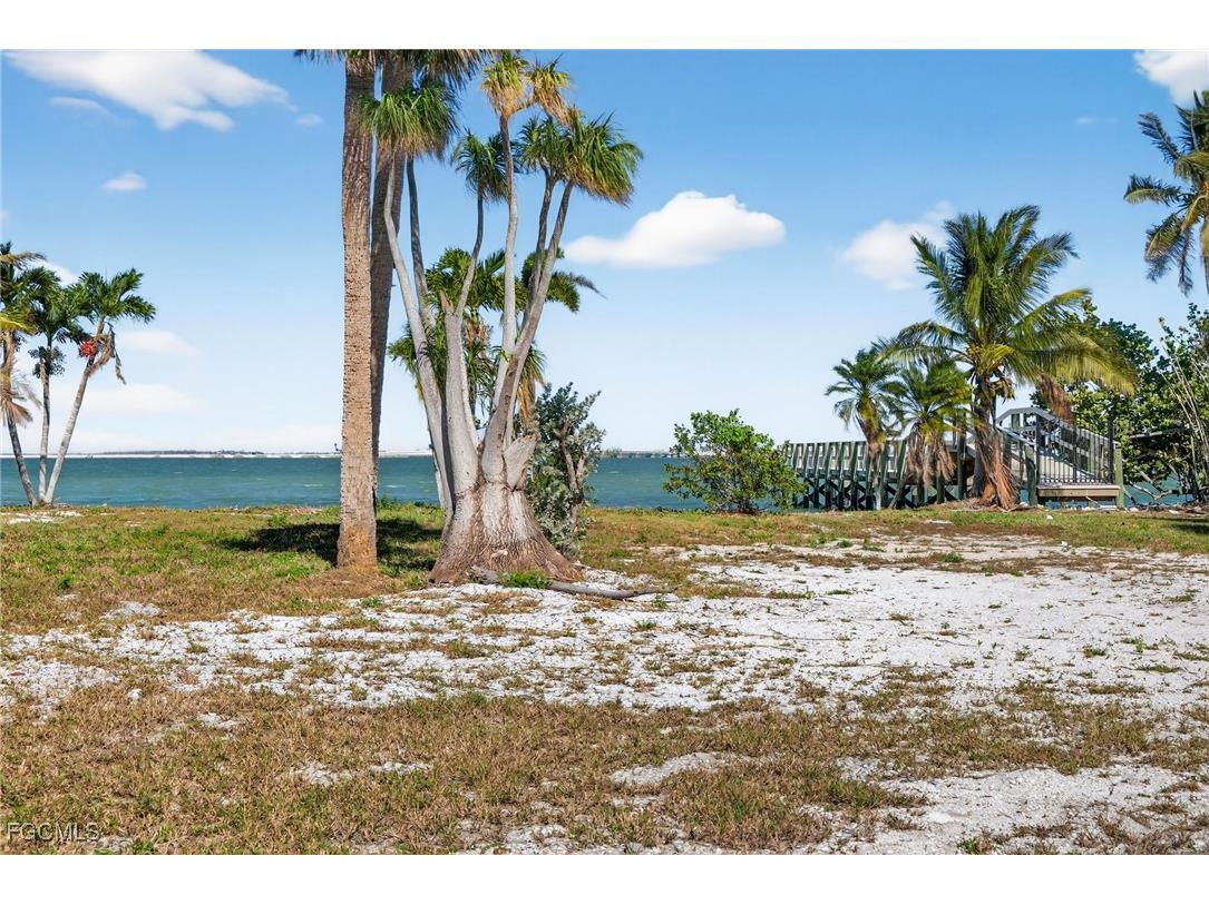 1245 Buttonwood Lane Sanibel FL 33957 2026000206 image6