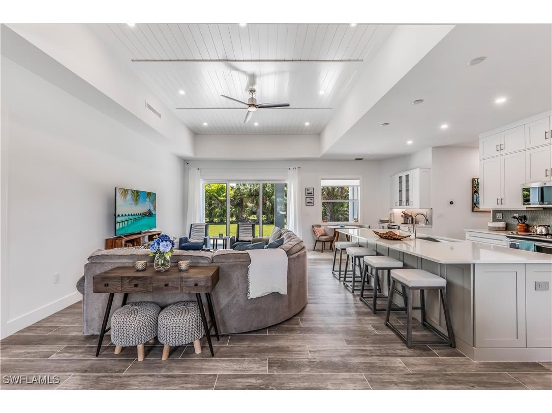 1245 Imperial Drive Naples FL 34110 225080048 image4