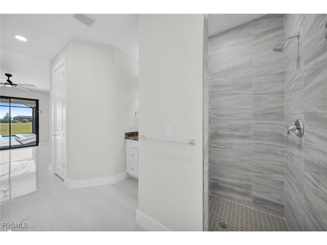 1245 NW 35th Place Cape Coral FL 33993 2025015437 image19