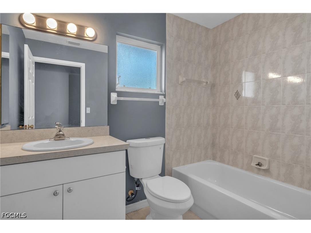 1245 SE 6th Street Cape Coral FL 33990 2026021668 image17